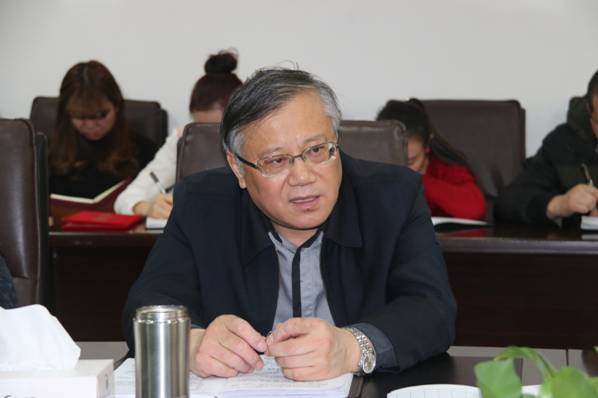 增強(qiáng)使命感和責(zé)任感，積極作為，為實(shí)現(xiàn)“十三五”良好開(kāi)局而努力奮斗