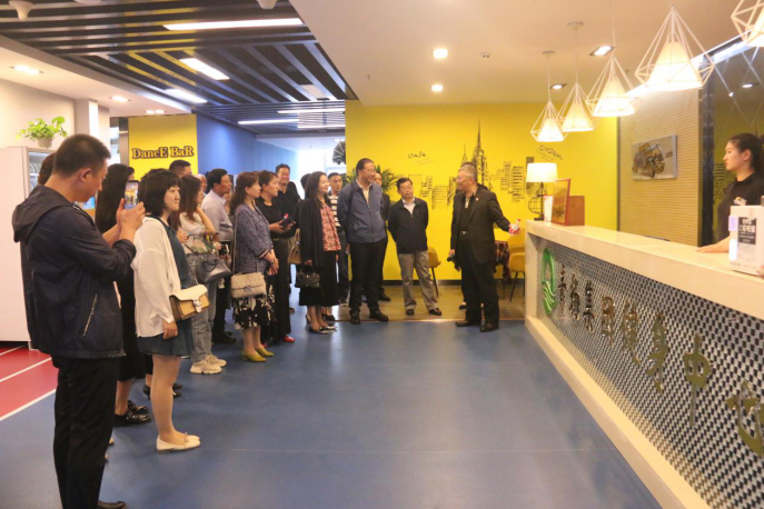 書香青海、悅享青物