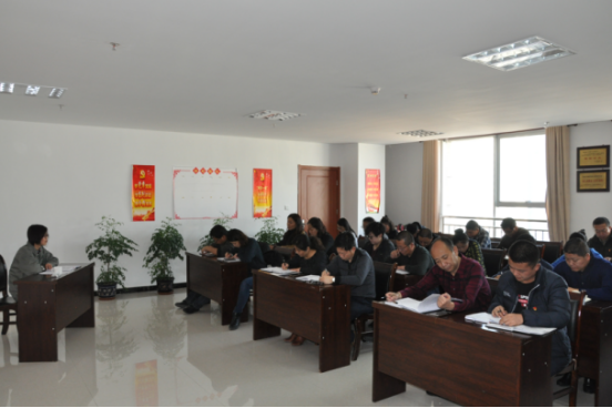 集團黨委委員、副總經(jīng)理劉玲同志宣講黨的十九大精神