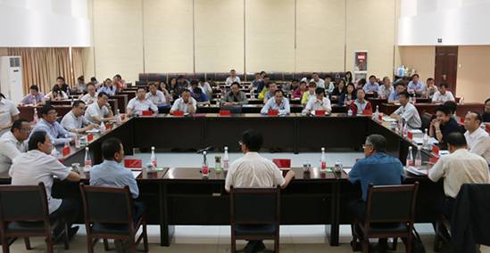 省國資委黨委副書記、副主任陳志忠 在青海物產(chǎn)集團(tuán)講專題黨課