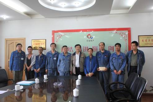 青海物產(chǎn)集團(tuán)黨委開展慶祝建黨95周年，走訪慰問